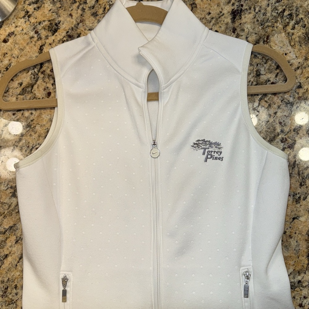 Nike Golf Tour Performance Torrey Pines Vest